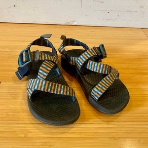 Kids Chacos Size 12